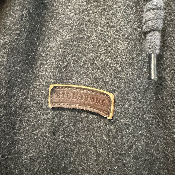 Billabong jacket - Picture 3 of 5